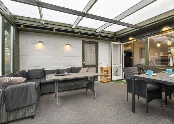 2 Bedroom Amazing In Casa vacanze Kalundborg